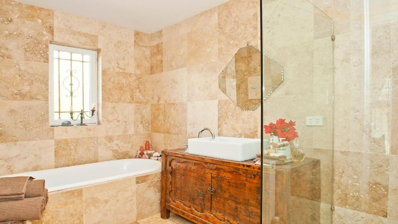 Saint Eloi Le Jardin Villa Burradoo Bagian luar foto
